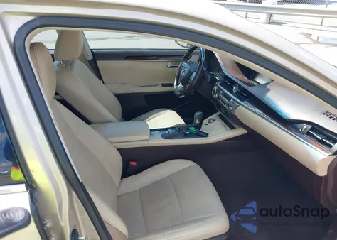 2018 Lexus Es 350 z USA, uszkodzony, nr VIN 58ABK1GG9JU093515